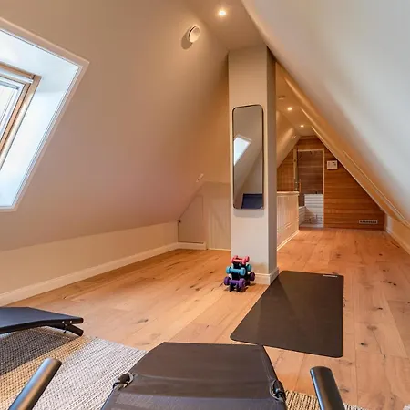 Antonias Hues Midlum (Schleswig-Holstein)